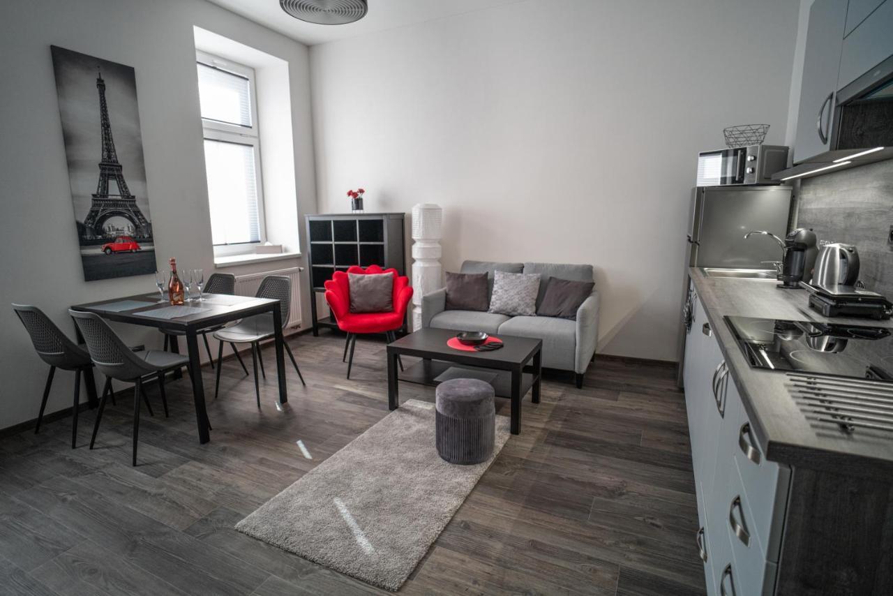 Apartmanovy Dum Sklipek Trutnov Luaran gambar