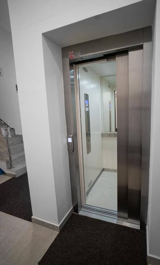 Apartmanovy Dum Sklipek Trutnov Luaran gambar
