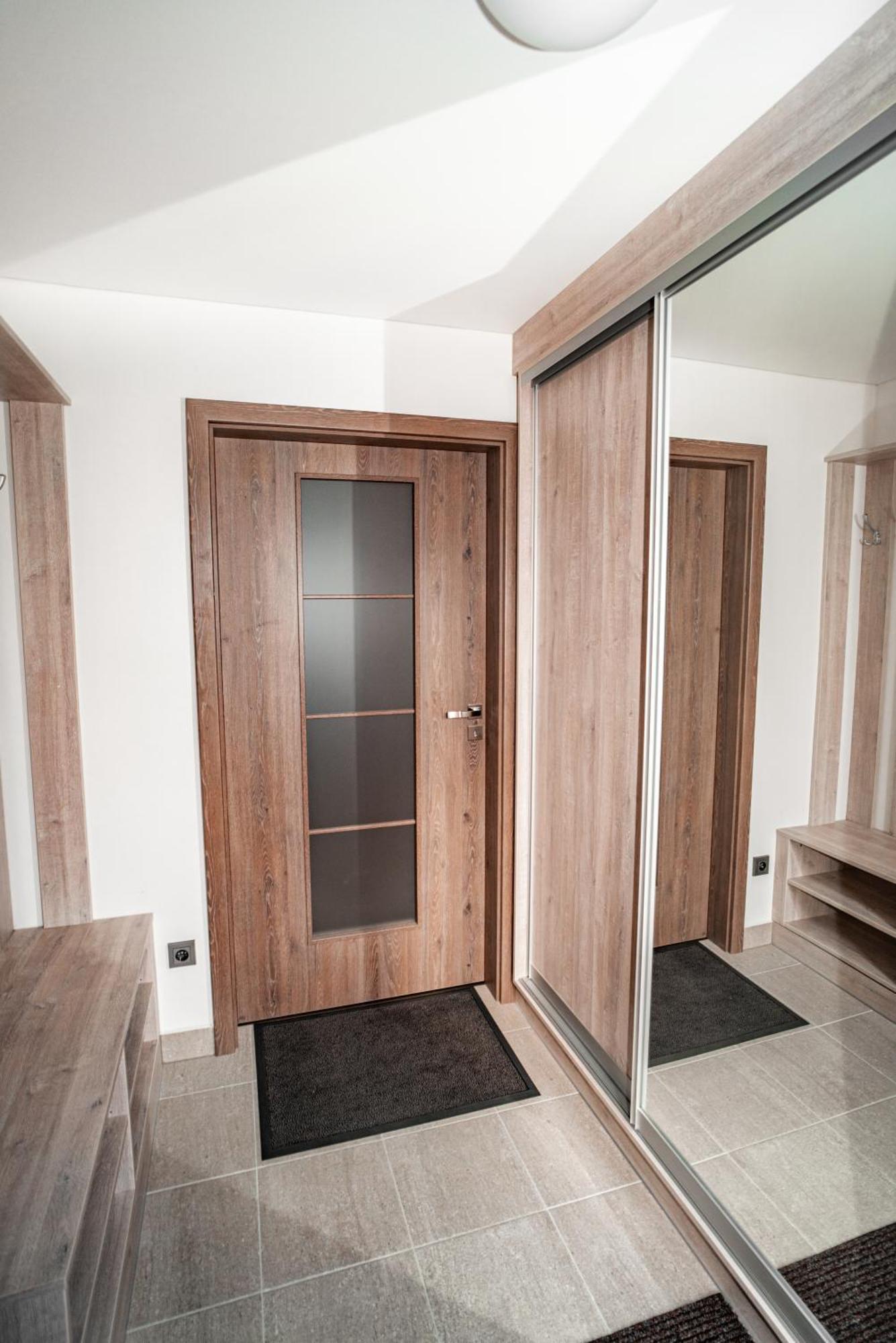 Apartmanovy Dum Sklipek Trutnov Luaran gambar
